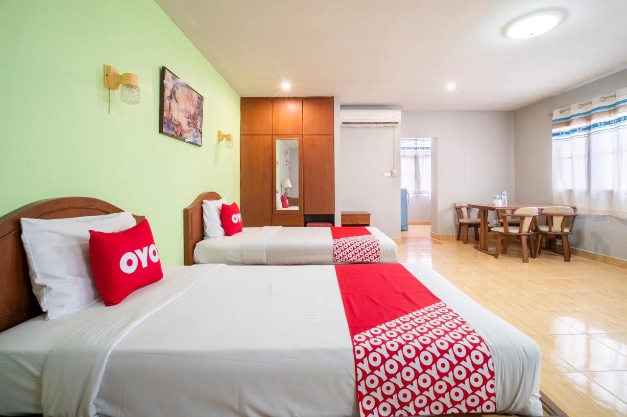 Oyo 663 Green Beach Room Паттайя Экстерьер фото