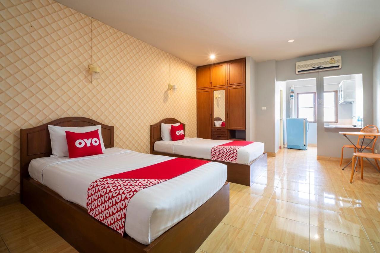 Oyo 663 Green Beach Room Паттайя Экстерьер фото