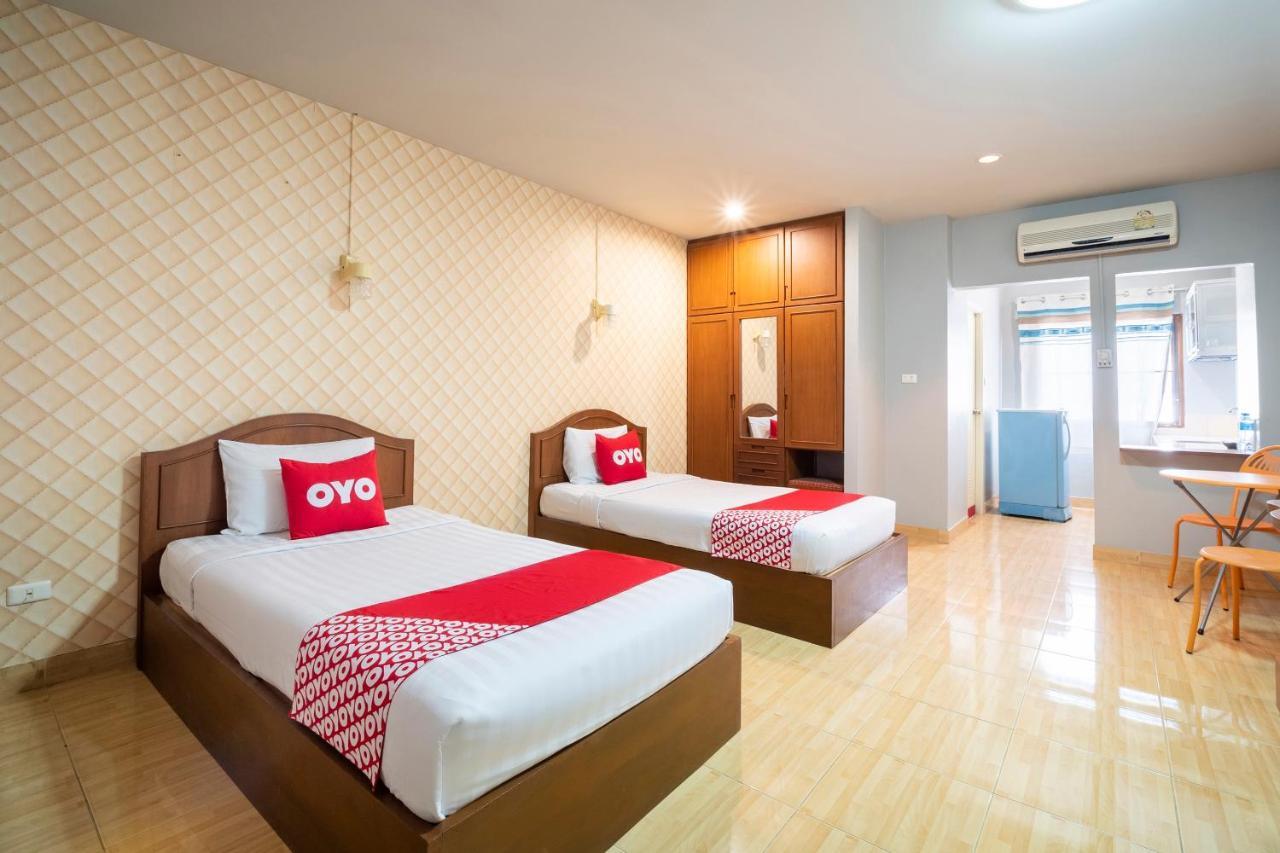 Oyo 663 Green Beach Room Паттайя Экстерьер фото
