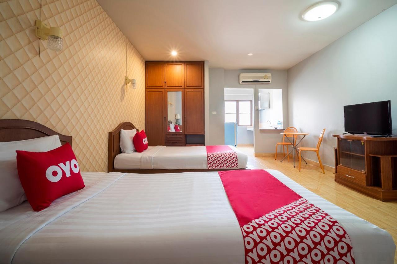 Oyo 663 Green Beach Room Паттайя Экстерьер фото